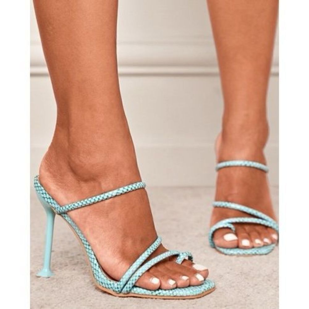 ✨Light Blue Snakeskin Slip On Heels✨